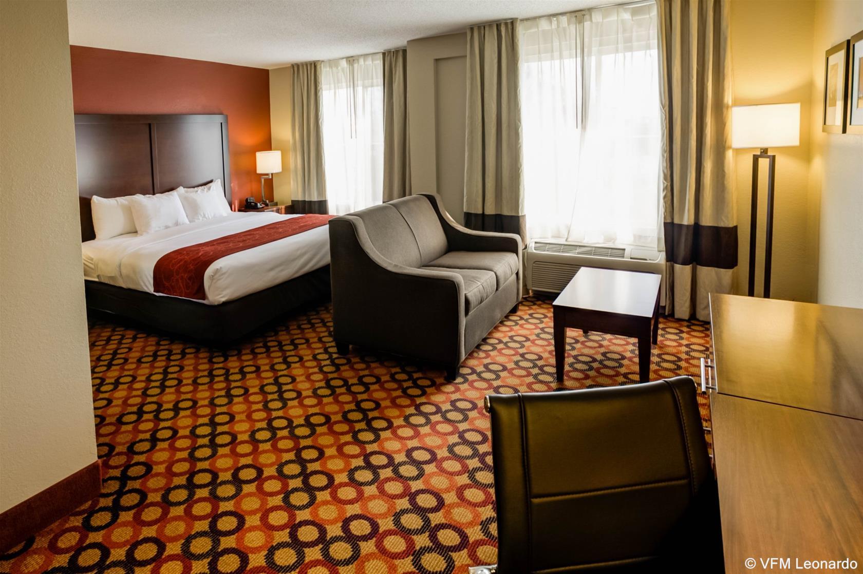 Comfort Suites Airport Шарлотт Экстерьер фото