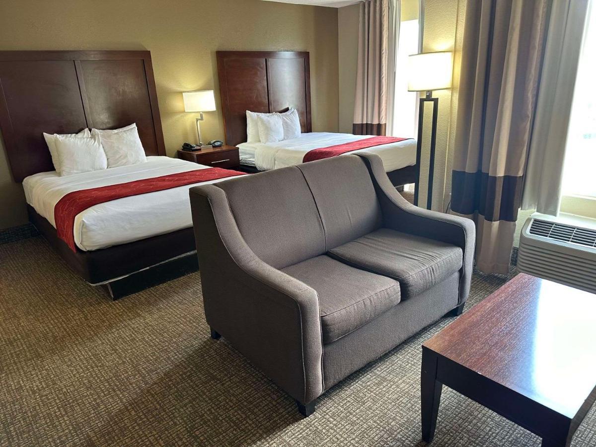 Comfort Suites Airport Шарлотт Экстерьер фото